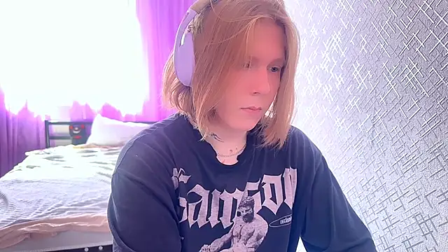Snapshot of Hirtay chatting on June 11, 2026, 12:47 pm Hirtay online show from June 11, 2026, 12:47 pm