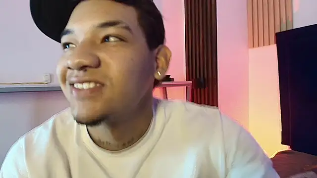 Snapshot of bick_jhonn chatting on June 2, 2026, 7:49 pm bick jhonn online show from June 2, 2026, 7:49 pm