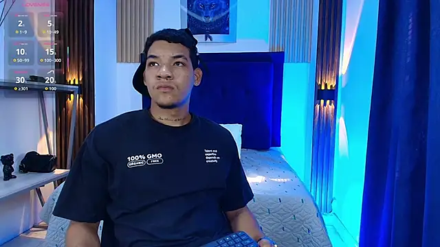Snapshot of bick_jhonn chatting on June 18, 2026, 7:29 pm bick jhonn online show from June 18, 2026, 7:29 pm