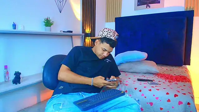 Snapshot of bick_jhonn chatting on June 30, 2026, 7:37 pm bick jhonn online show from June 30, 2026, 7:37 pm