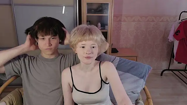 Misska kek online show from May 19, 2026, 6:53 am