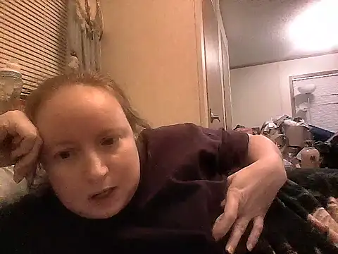 KittyKat40 online show from June 6, 2026, 2:38 am