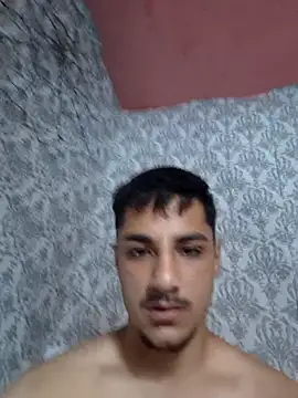 xxxcrystian online show from June 24, 2026, 12:26 pm