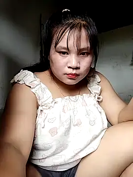 Snapshot of lybaby11 chatting on May 11, 2026, 5:13 am lybaby11 online show from May 11, 2026, 5:13 am