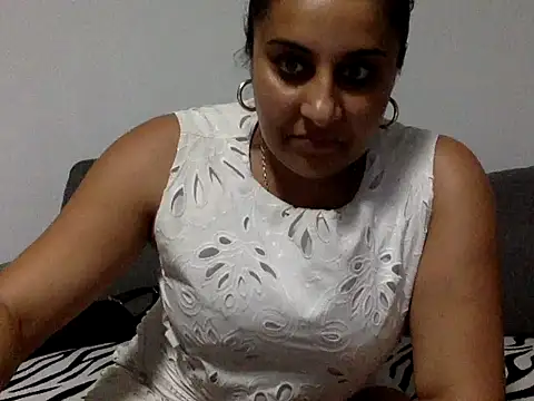 Snapshot of Antoniasweet chatting on May 31, 2026, 6:42 pm Antoniasweet online show from May 31, 2026, 6:42 pm