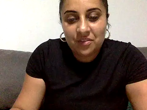 Snapshot of Antoniasweet chatting on June 4, 2026, 6:36 pm Antoniasweet online show from June 4, 2026, 6:36 pm