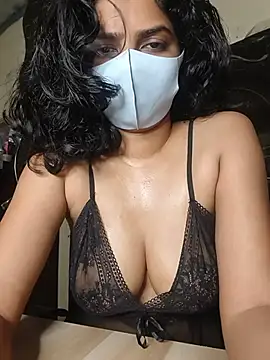 Snapshot of Glorious_Bhabhi chatting on July 9, 2026, 6:23 pm Glorious Bhabhi online show from July 9, 2026, 6:23 pm