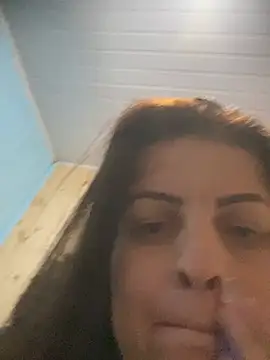 sweet milenaa online show from May 19, 2026, 12:11 pm