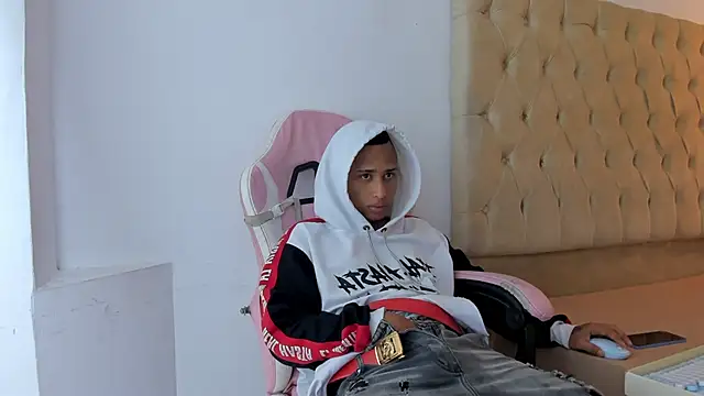 Supreme Badboy online show from June 28, 2026, 4:13 pm