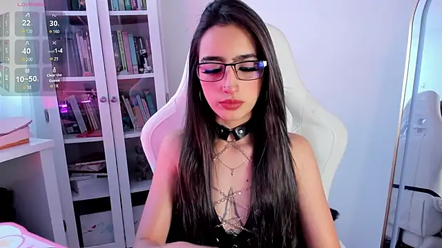 Snapshot of AgathaBlair chatting on June 1, 2026, 4:20 pm AgathaBlair online show from June 1, 2026, 4:20 pm