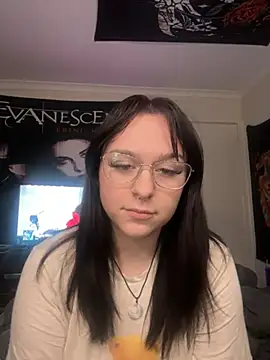 Snapshot of Rxsie222 chatting on May 12, 2026, 12:57 pm Rxsie222 online show from May 12, 2026, 12:57 pm