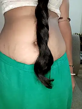 Snapshot of saina_baby chatting on June 13, 2026, 5:16 am saina baby online show from June 13, 2026, 5:16 am