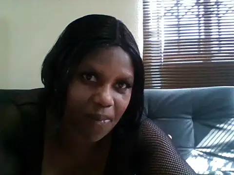 Snapshot of naughtynerdxx chatting on May 17, 2026, 9:49 am naughtynerdxx online show from May 17, 2026, 9:49 am