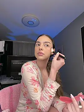 Snapshot of ScarletColesX chatting on May 26, 2026, 9:11 pm ScarletColesX online show from May 26, 2026, 9:11 pm