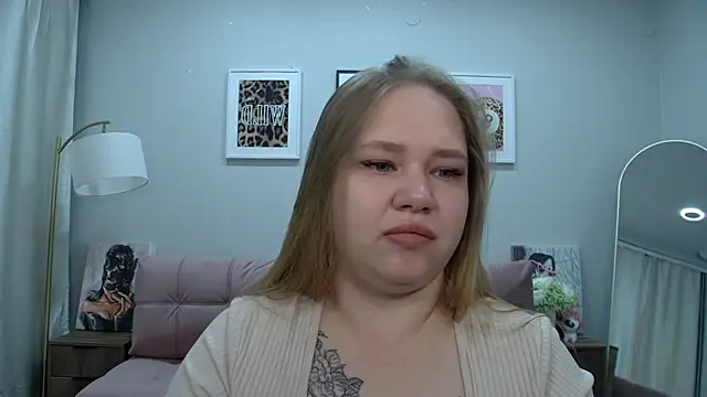 Snapshot of DianaKristol chatting on June 21, 2026, 6:10 pm DianaKristol online show from June 21, 2026, 6:10 pm