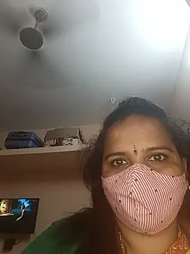pirainilla online show from June 30, 2026, 4:52 pm