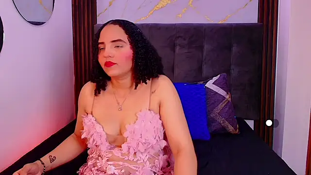 Snapshot of Sol__Latina chatting on June 20, 2026, 3:31 am Sol Latina online show from June 20, 2026, 3:31 am