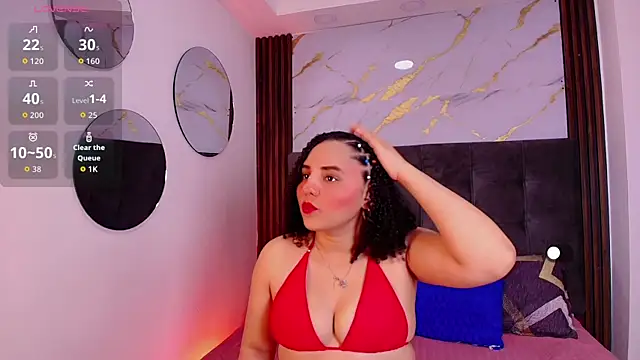 Snapshot of Sol__Latina chatting on June 25, 2026, 3:17 am Sol Latina online show from June 25, 2026, 3:17 am