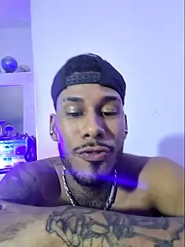 boyzac  online show from June 1, 2026, 6:59 am