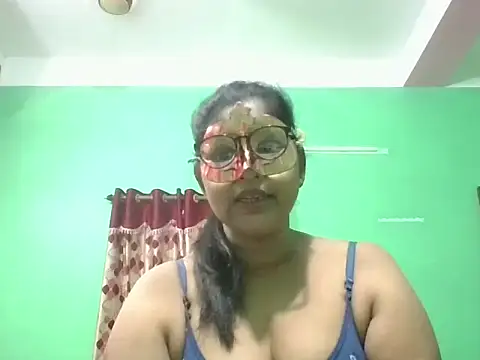Kavya17 online show from June 11, 2026, 12:32 am