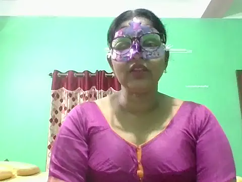 Snapshot of Kavya17 chatting on June 17, 2026, 6:09 pm Kavya17 online show from June 17, 2026, 6:09 pm