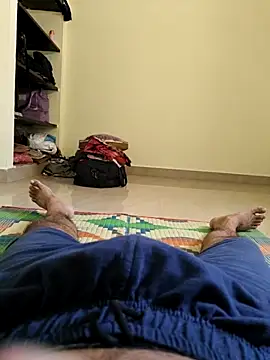 1Horny Boy1 online show from June 5, 2026, 4:52 am