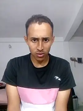 Alextorin18 online show from May 25, 2026, 1:39 pm