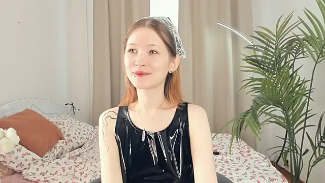Snapshot of EstellaZion chatting on June 20, 2026, 7:55 am EstellaZion online show from June 20, 2026, 7:55 am
