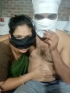 Hindicouple1 online show from June 25, 2026, 4:00 pm