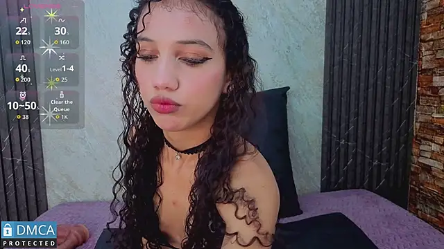 Snapshot of valentinaa_07 chatting on June 2, 2026, 7:05 pm valentinaa 07 online show from June 2, 2026, 7:05 pm