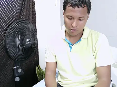 Snapshot of tovarsexy28 chatting on May 19, 2026, 4:24 pm tovarsexy28 online show from May 19, 2026, 4:24 pm