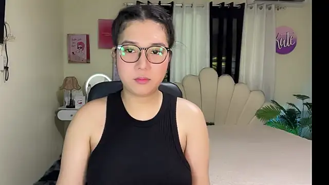 RingMyBelle online show from June 22, 2026, 2:46 am
