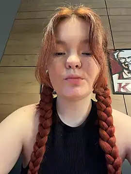Baby  Fox online show from June 30, 2026, 1:12 pm