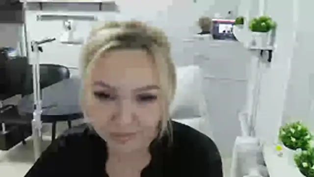 Snapshot of JessyBountys chatting on May 22, 2026, 8:32 am JessyBountys online show from May 22, 2026, 8:32 am