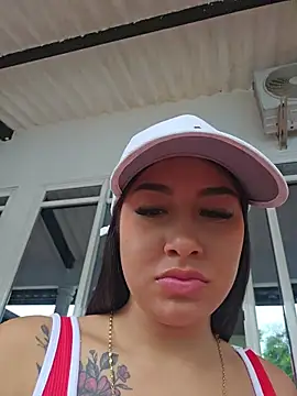 Snapshot of Luisa_Madrid chatting on June 29, 2026, 11:32 am Luisa Madrid online show from June 29, 2026, 11:32 am