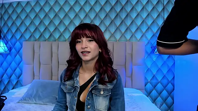 Sofia-Ethan online show from July 1, 2026, 6:07 pm