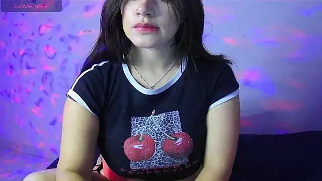 Snapshot of alythia chatting on June 4, 2026, 1:22 am alythia online show from June 4, 2026, 1:22 am