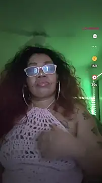 Snapshot of NailGoddessnow chatting on March 22, 2025, 8:18 am NailGoddessnow online show from March 22, 2025, 8:18 am