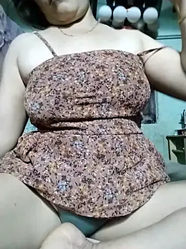 Snapshot of Nelly_x chatting on June 13, 2026, 1:09 pm Nelly x online show from June 13, 2026, 1:09 pm