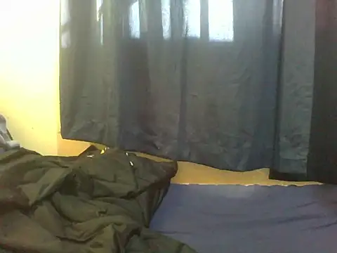 naughty-slender online show from June 10, 2026, 2:16 pm