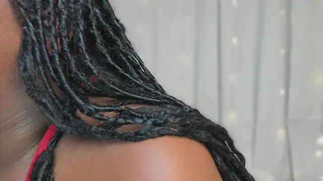 Snapshot of Ayanaa_Ebony_ chatting on June 15, 2026, 11:23 am Ayanaa Ebony online show from June 15, 2026, 11:23 am