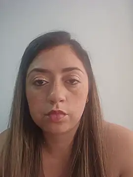 Snapshot of Sira-Phone chatting on May 15, 2026, 3:19 pm Sira-Phone online show from May 15, 2026, 3:19 pm