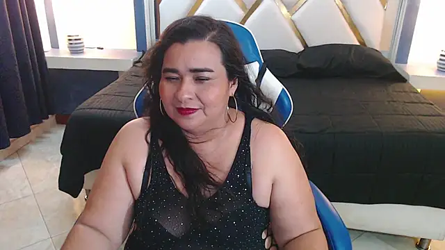 Snapshot of katiusca_rm chatting on August 7, 2026, 8:33 pm katiusca rm online show from August 7, 2026, 8:33 pm