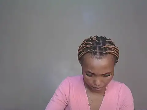 Snapshot of PrettyT5 chatting on June 22, 2026, 5:59 am PrettyT5 online show from June 22, 2026, 5:59 am