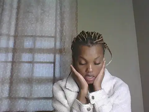 Snapshot of PrettyT5 chatting on June 29, 2026, 12:16 pm PrettyT5 online show from June 29, 2026, 12:16 pm