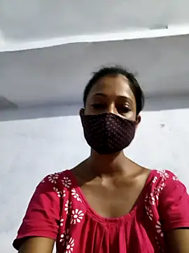 Snapshot of Hot-Dola chatting on May 23, 2026, 6:23 pm Hot-Dola online show from May 23, 2026, 6:23 pm