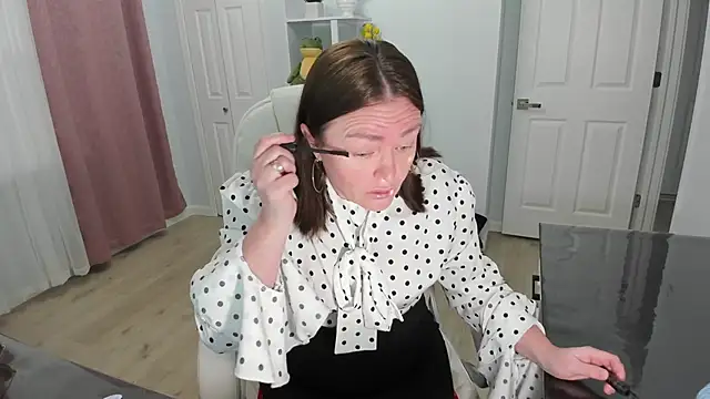 Vika73 online show from February 19, 2025, 12:33 pm