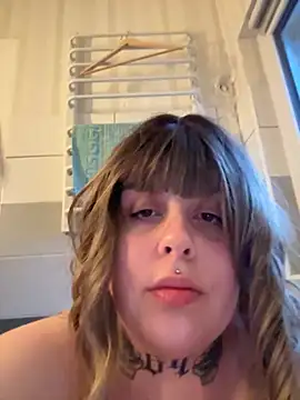Snapshot of Fuckselly chatting on May 16, 2026, 7:12 pm Fuckselly online show from May 16, 2026, 7:12 pm