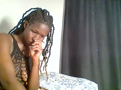 Snapshot of kee_vigin chatting on June 3, 2026, 2:33 pm kee vigin online show from June 3, 2026, 2:33 pm