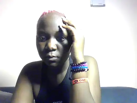 Snapshot of Naughtylynne chatting on May 23, 2026, 11:53 pm Naughtylynne online show from May 23, 2026, 11:53 pm
